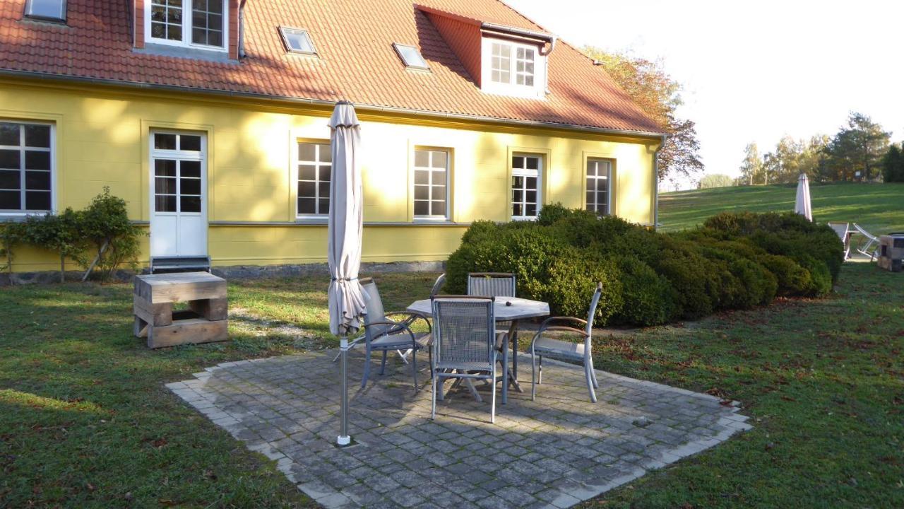 Ferienhaus Gut Rattelvitz Insel Ruegen Gingst Exterior photo